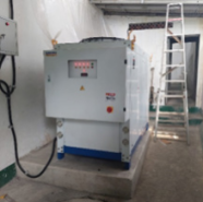 SCROLL AIR COOLED CHILLER KAP.20PK PT KARYA MITRA CEMERLANG
